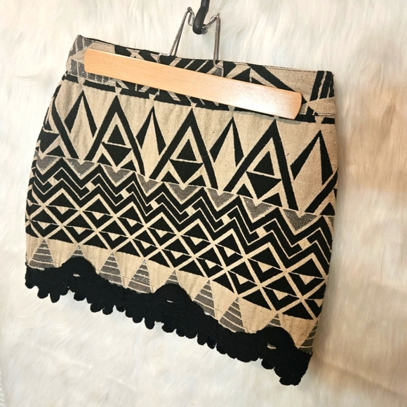 Topshop Geo Print Knit Mini Skirt (Rare) - Picture 2 of 7